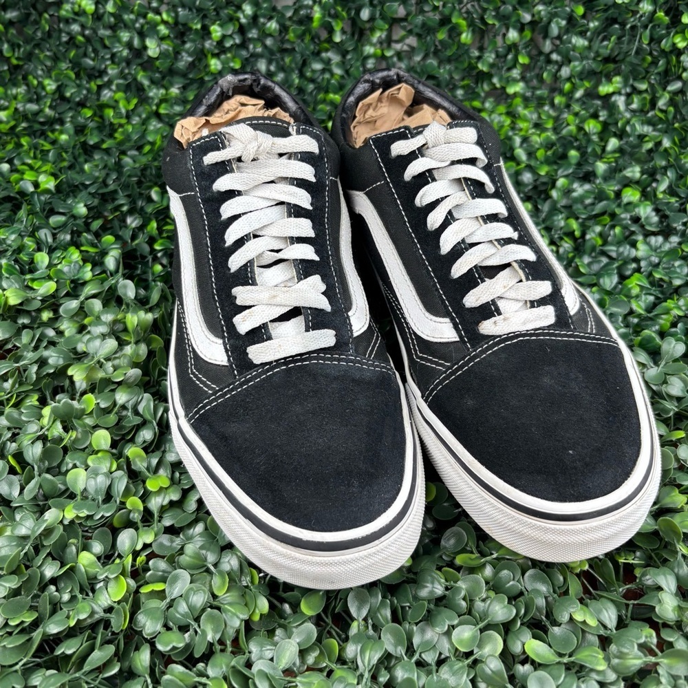 Vans Men's Black and White Low-Top Sneakers Size 8M-9.5W